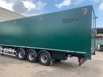 Прицеп щеповоз с подвижным полом. Преимущества от SATpricep